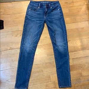 AEO hi-rise skinny super stretch jean